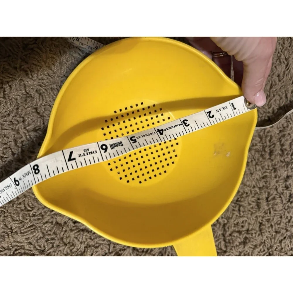 Tupperware 2 Qt Large Yellow Strainer Colander 1523-7 Vintage Retro 70’s